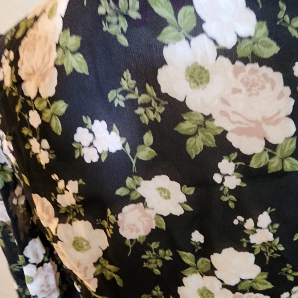 Reformation Kerri Wrap Around Dress Size Medium Fot And Flare - Picture 5 of 13